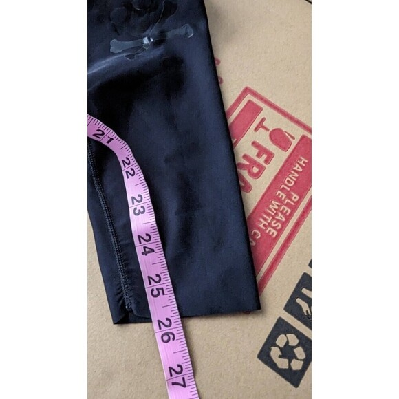SOULCYCLE ULTRACOR Skull Heads Crossbones Gothic Workout Yoga Leggings Pants XS - Picture 10 of 10